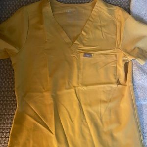 Yellow figs scrubs